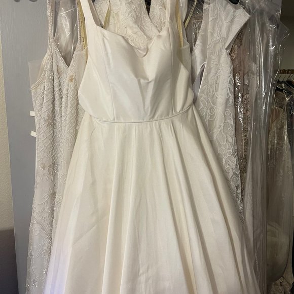 Jenny Yoo Lawrence Wedding Gown Size 10 - Picture 12 of 12